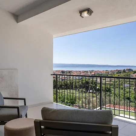 New! Seaview Mare: Your Perfect Coastal Getaway * Спліт