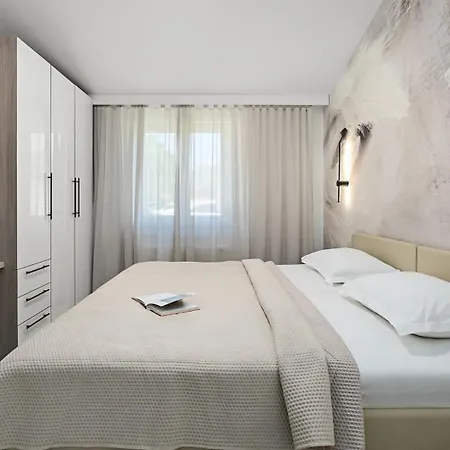Вілла New! Seaview Mare: Your Perfect Coastal Getaway *
