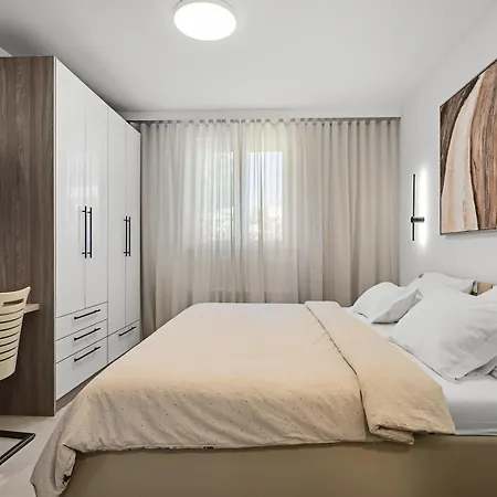 New! Seaview Mare: Your Perfect Coastal Getaway * Спліт